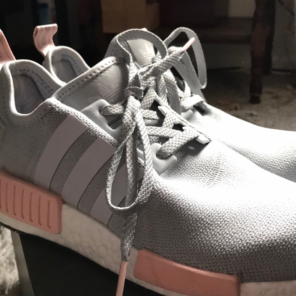 Adidas NMD R1 Sneakers
